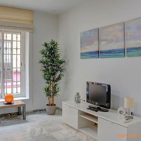 Residencial Torres Apartment Seville Exterior photo